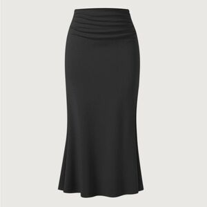 Heavy Thermal
Mermaid Maxi Skirt - Black Size Small